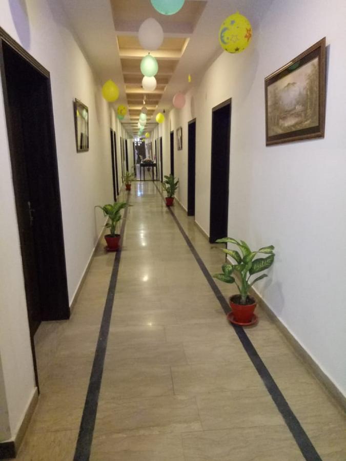 Al-Fateh Hotel Lahore Exteriör bild