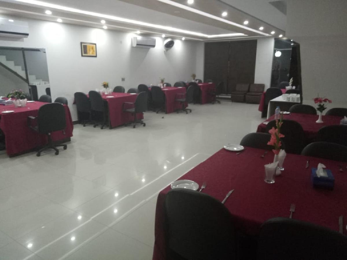 Al-Fateh Hotel Lahore Exteriör bild