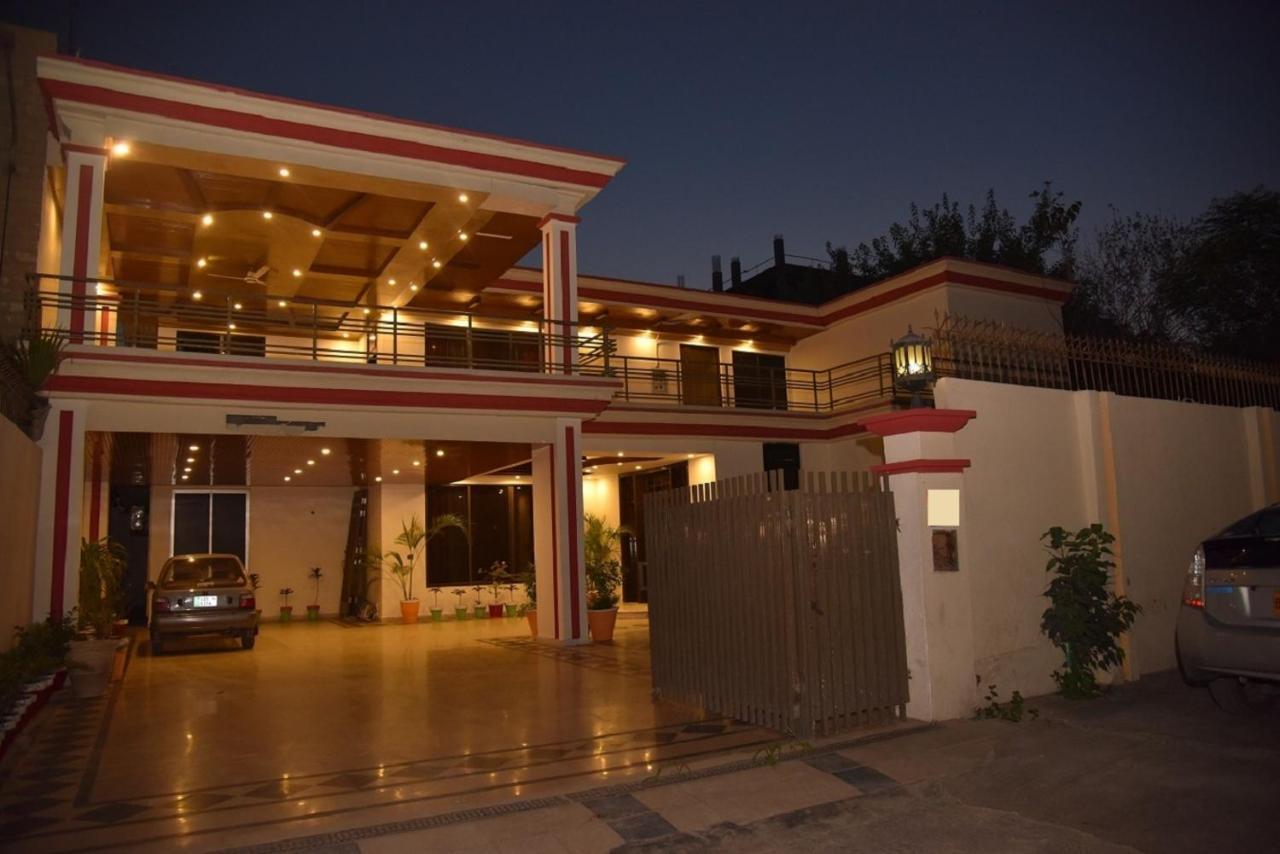 Al-Fateh Hotel Lahore Exteriör bild