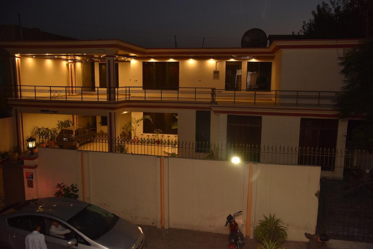 Al-Fateh Hotel Lahore Exteriör bild